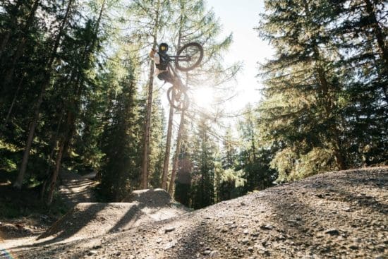 Jumpline im Bikepark Planai ©Bartek Pawlikowski