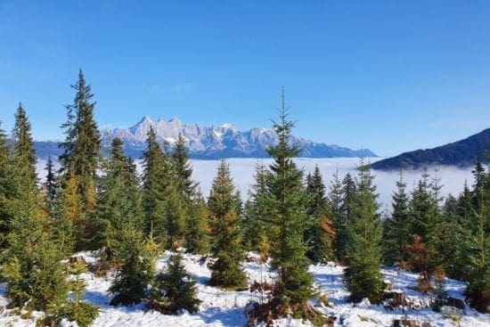 Aussicht von der Kehmahdhöhe in Radstadt auf das Dachsteingebirge, am 1.Nov. 2019