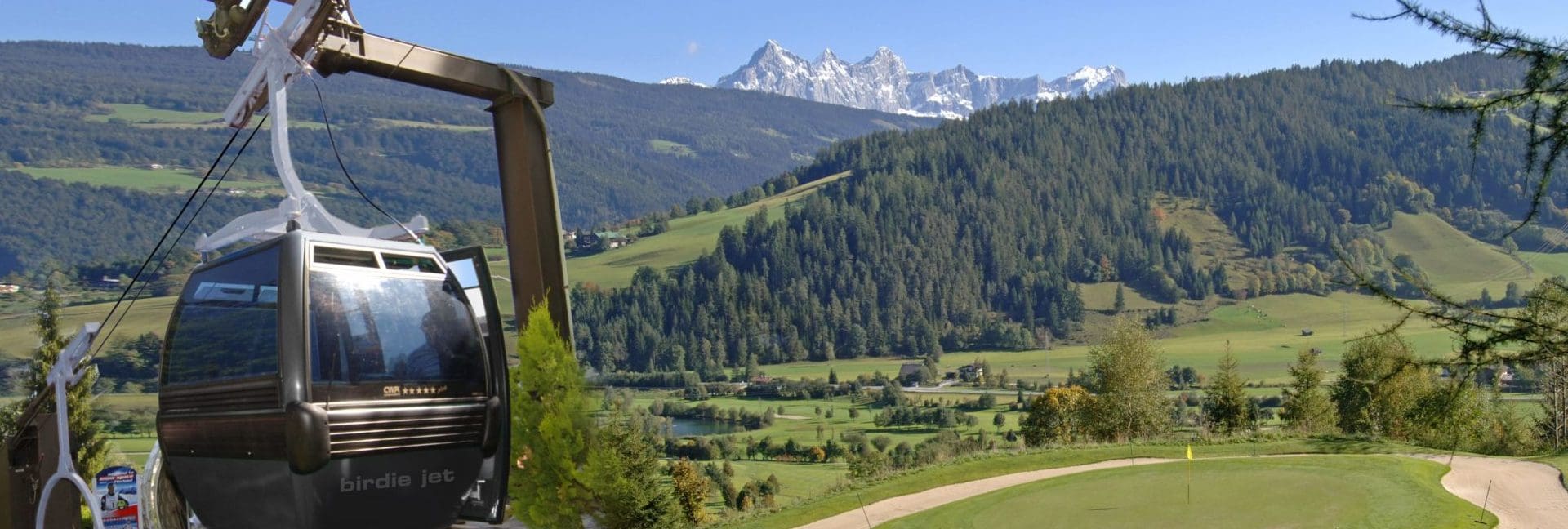 Die Golfanlage in Radstadt mit der Gondelbahn Birdie-Jet, ©Golfclub Radstadt