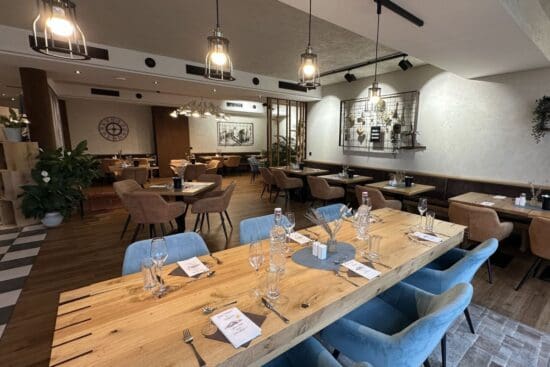 Das Frühstücks-Restaurant im Stegerbräu in Radstadt - modern und gemütlich