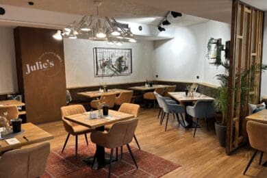 Radstadt-Fruehstuecks-Restaurant-Julies