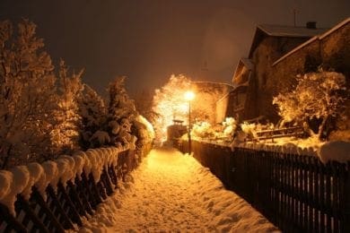 Richtig romantisch kann ein abendlicher Rundgang um die Radstädter Stadtmauer sein