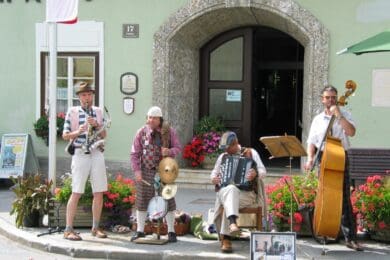 Strassenmusik-Motovidlo-Kunsthandwerksmarkt-Radstadt©Kulturkreis das Zentrum