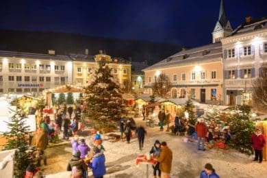 Weihnachtsmarkt- Stadtplatz Radstadt Weihnachtsmarkt am Stadtplatz Radstadt ©TVB Radstadt | Lorenz Masser