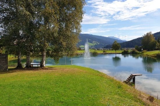 Eine kühle Erfrischung bietet auch der Reitecksee in Reitdorf, nur wenige Kilometer von Radstadt