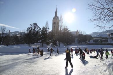 Eislaufen am Eislaufplatz Radstadt